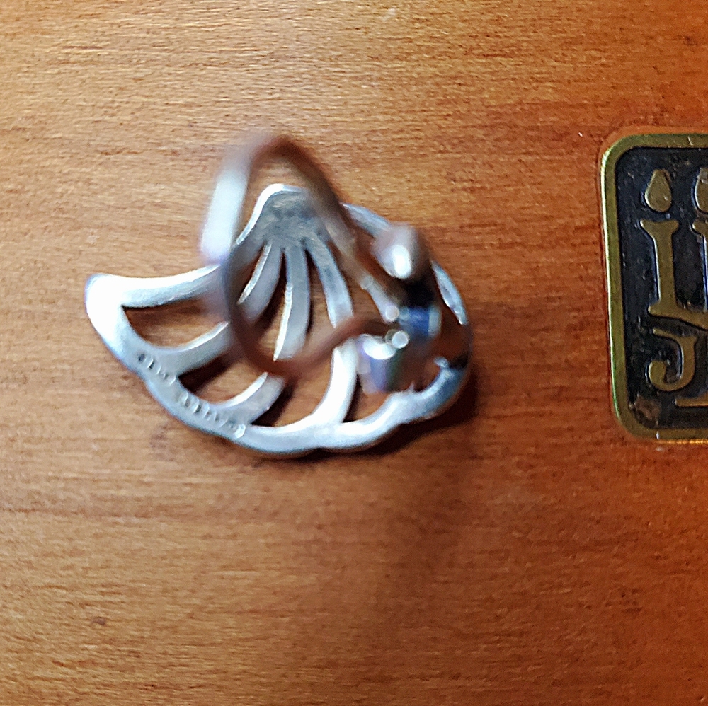 James Avery Open Shell Ear Clips - image 3